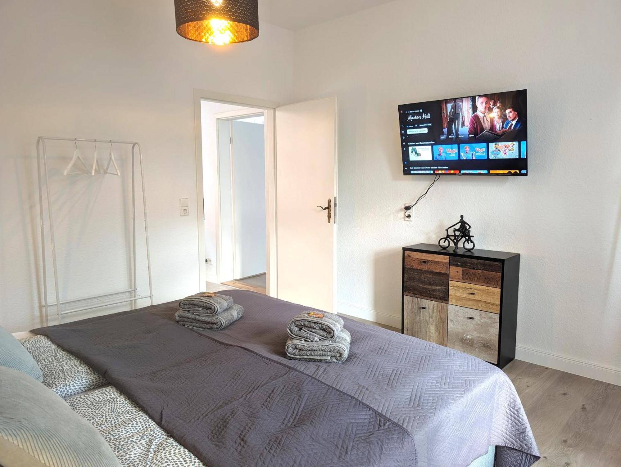 Casa Apartment Modern Vintage Flexibilitaet Pur- Perfektes Apartment Fuer Familien Und Geschaeftsreisende 5 Schlafplaetze, Vollausstattung, Amazon Prime & Parkplatz Inklusive มัคเดอบวร์ก ภายนอก รูปภาพ